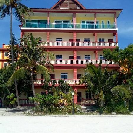Melati Tanjong Beach Resort Pantai Cenang  Εξωτερικό φωτογραφία