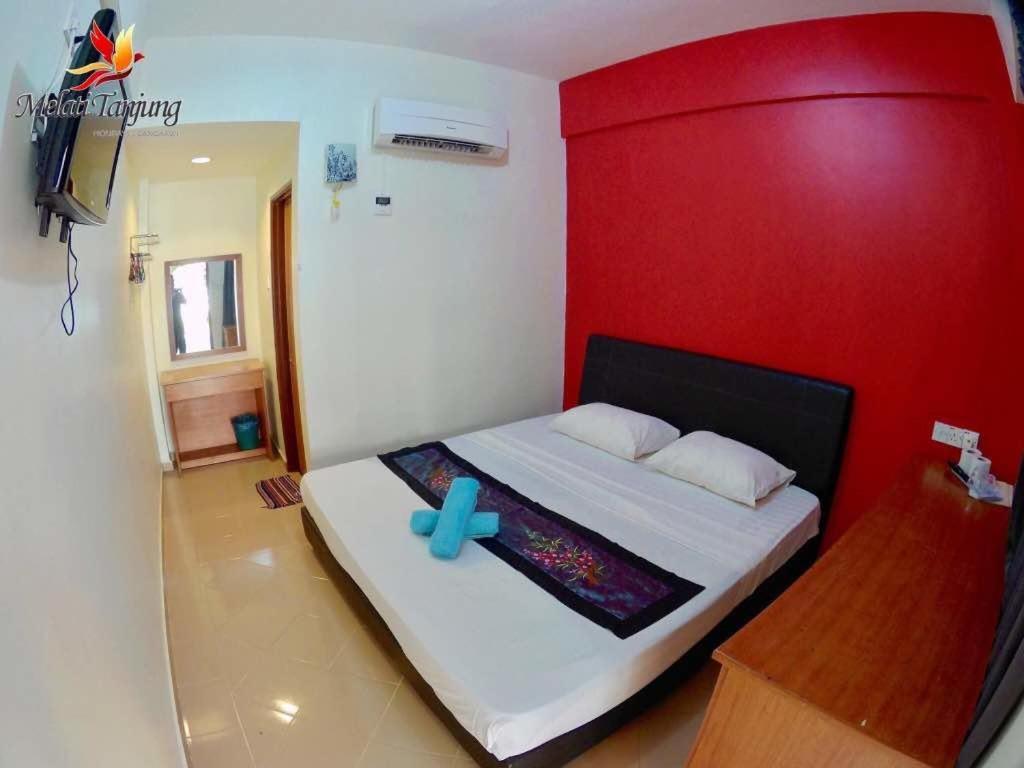 Melati Tanjong Beach Resort Pantai Cenang  Δωμάτιο φωτογραφία